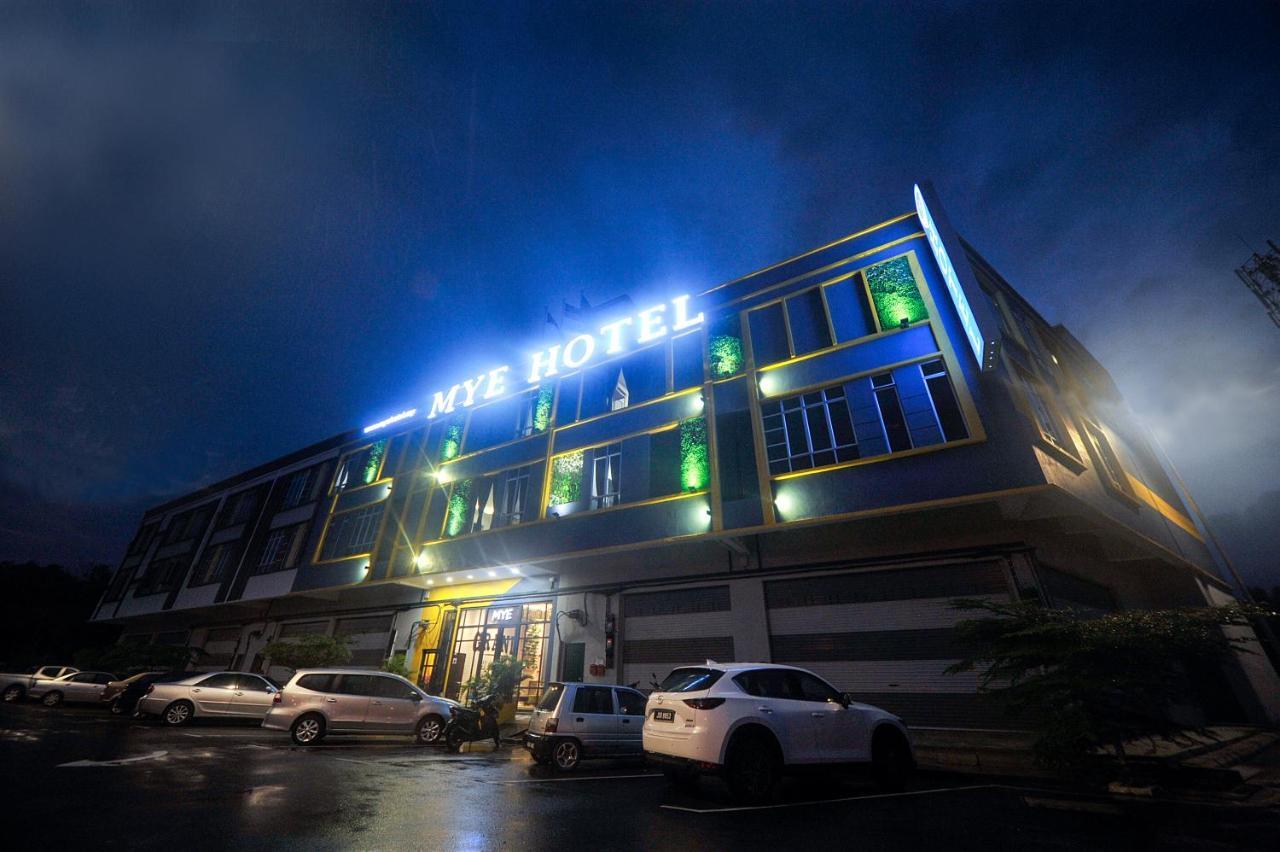 MYe Hotel Muar Buitenkant foto